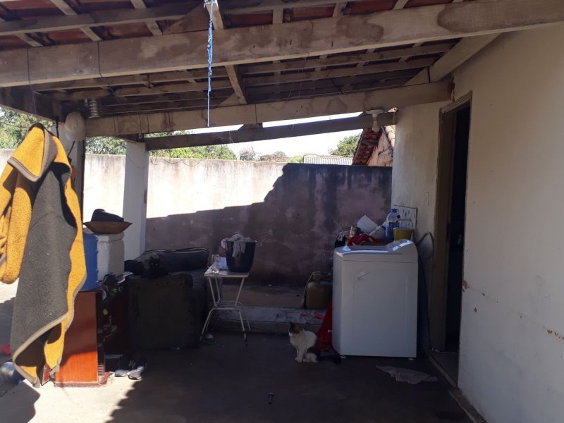 Casa à venda Centro com 252m² e 2 quartos por R$ 120.000 - 1641617398-52fd2903-08c1-4819-9853-84f857315319.jpg