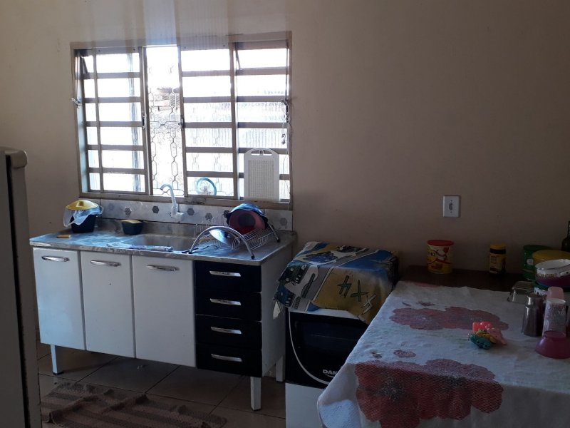 Casa à venda Centro com 252m² e 2 quartos por R$ 120.000 - 170126288-227e246a-24cc-47a6-b766-593dc14ca97b.jpg