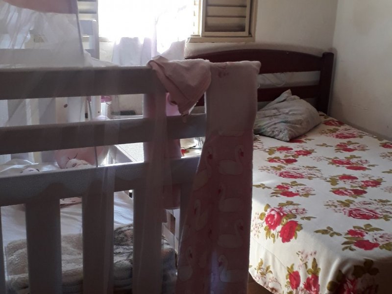 Casa à venda Centro com 252m² e 2 quartos por R$ 120.000 - 641108863-3bf733b7-7399-4ca9-aff2-d8b1c8c6eb4c.jpg