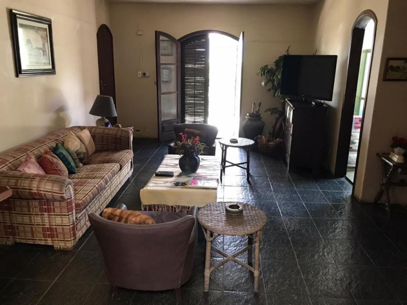Casa à venda Estância Guararema com 662m² e 5 quartos por R$ 950.000 - 1488830034-6ecd0eb0-b164-4696-9e50-36d6257ccd60.jpg