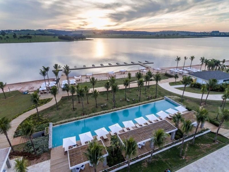 Terreno à venda Centro com 450m² e 1 quarto por R$ 70.000 - 1603306924-condominio-riviera-de-sta-cristina-xiii-foto-17.jpg