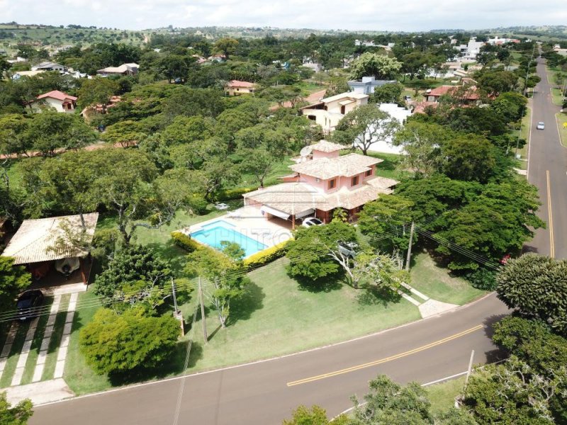 Terreno à venda Centro com 450m² e 1 quarto por R$ 70.000 - 593085661-condominio-riviera-de-sta-cristina-xiii-foto-32.jpg