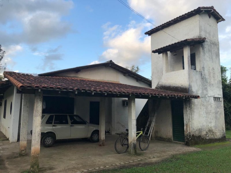 Sítio à venda Serra de Mato Grosso com 6400m² e 4 quartos por R$ 500.000 - 1054853961-garagem.jpeg