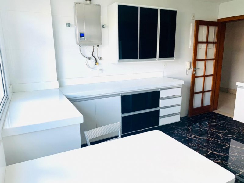imóvel com 403m² - Passagem - Cabo Frio