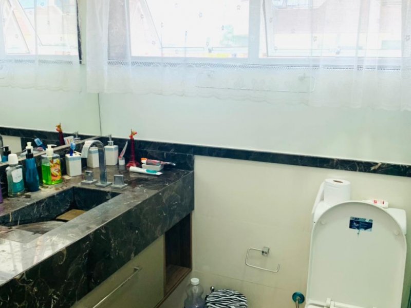 imóvel com 403m² - Passagem - Cabo Frio