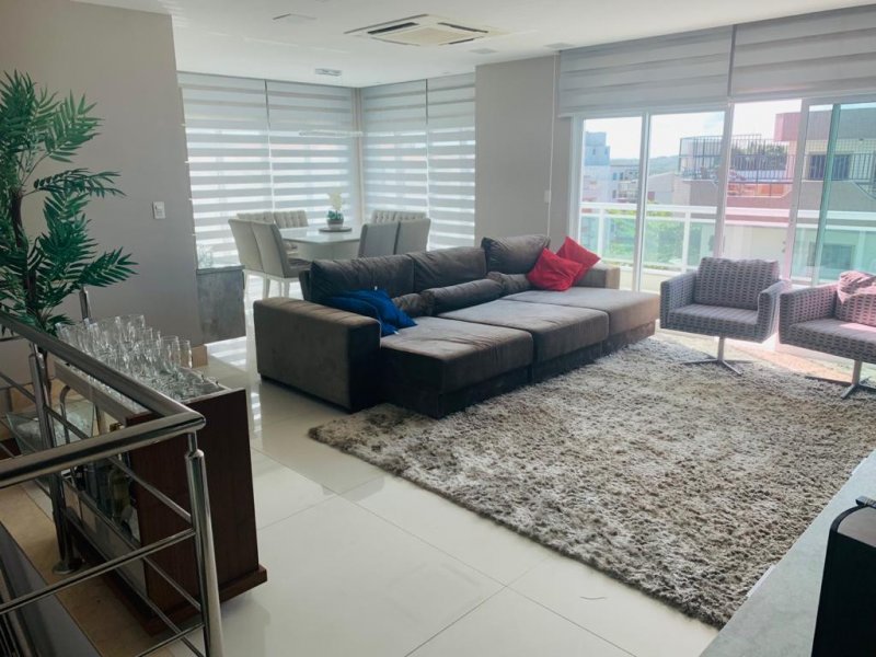 imóvel com 403m² - Passagem - Cabo Frio
