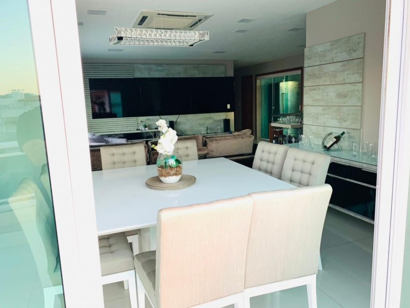 imóvel com 403m² - Passagem - Cabo Frio