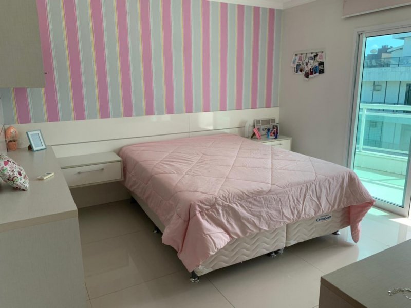 imóvel com 403m² - Passagem - Cabo Frio