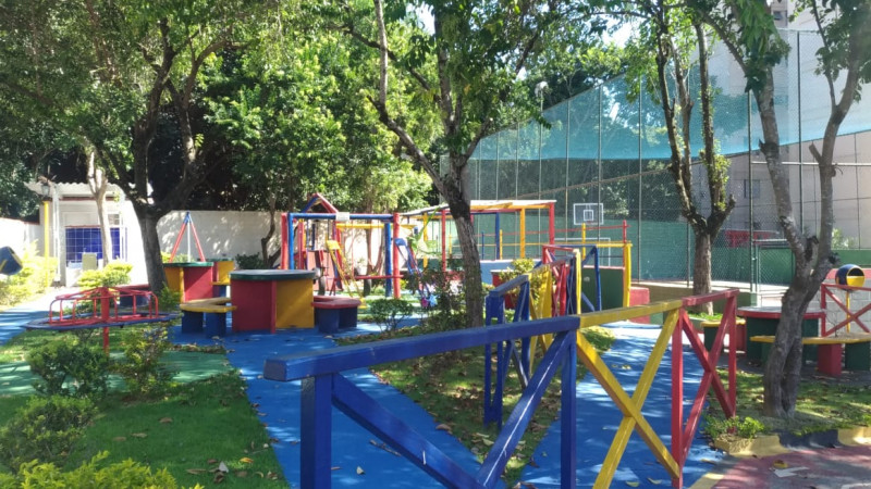 Apartamento à venda Jardim Esmeralda com 74m² e 3 quartos por R$ 315.000 - 39865386-parquinho-foto1.jpg