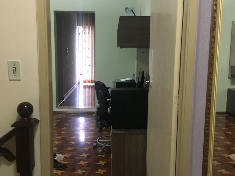 Casa à venda Vila Camilópolis com 246m² e 3 quartos por R$ 590.000 - 599039312-503b4d79-b259-41ca-b3f8-31a98f38631c.jpeg