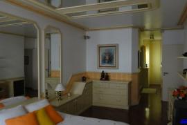 Casa à venda São Sebastião com 453m² - 4 dormitórios -  vagas - R$ 1.300.000 - 1056036314-03-suite-master.JPG