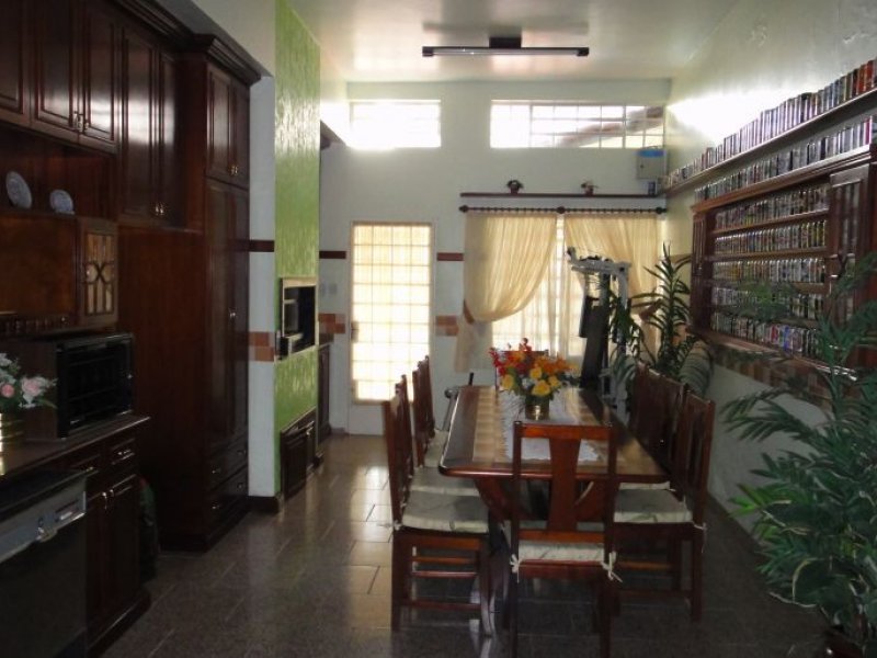 Casa à venda São Sebastião com 453m² e 4 quartos por R$ 1.300.000 - 1637686514-28-garagem.JPG