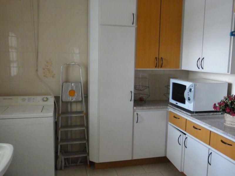 Casa à venda São Sebastião com 453m² e 4 quartos por R$ 1.300.000 - 410968942-15-area-de-servico.JPG
