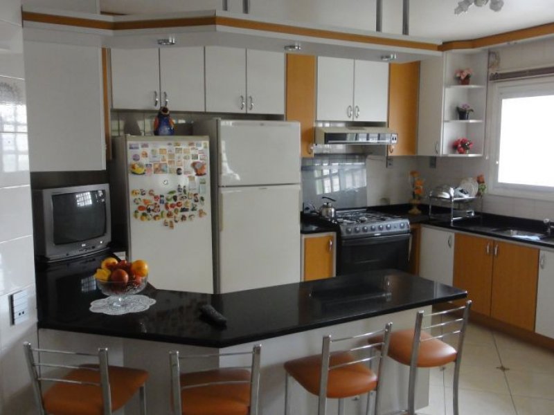 Casa à venda São Sebastião com 453m² e 4 quartos por R$ 1.300.000 - 689220283-16-cozinha.JPG