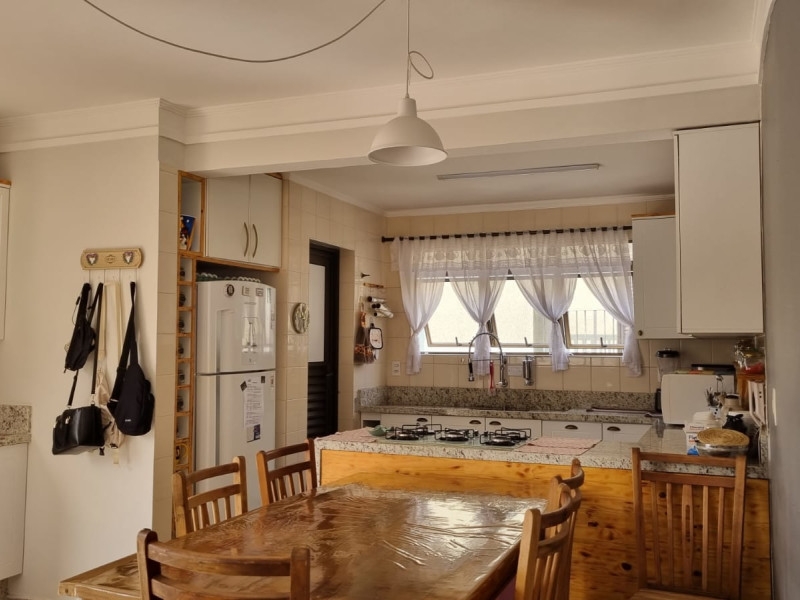 Cobertura à venda Jardim Tres Marias com 300m² e 3 quartos por R$ 950.000 - img-20230804-wa0002.jpg