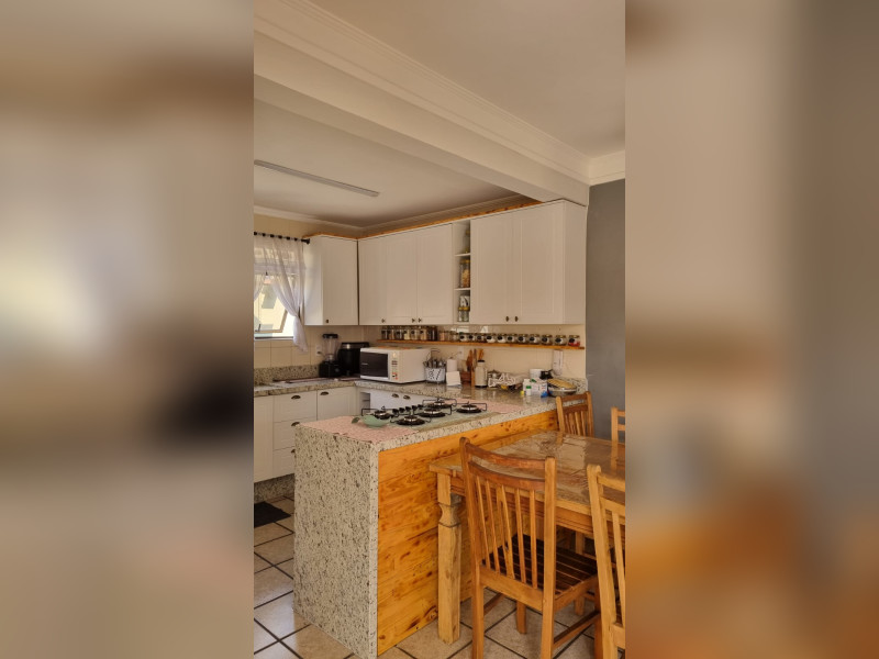 Cobertura à venda Jardim Tres Marias com 300m² e 3 quartos por R$ 950.000 - img-20230804-wa0004.jpg