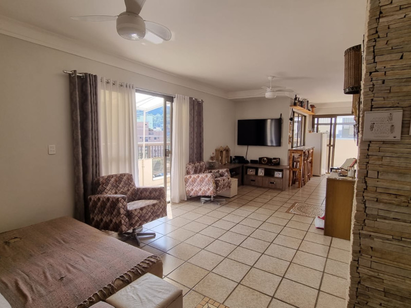 Cobertura à venda Jardim Tres Marias com 300m² e 3 quartos por R$ 950.000 - img-20230804-wa0035.jpg