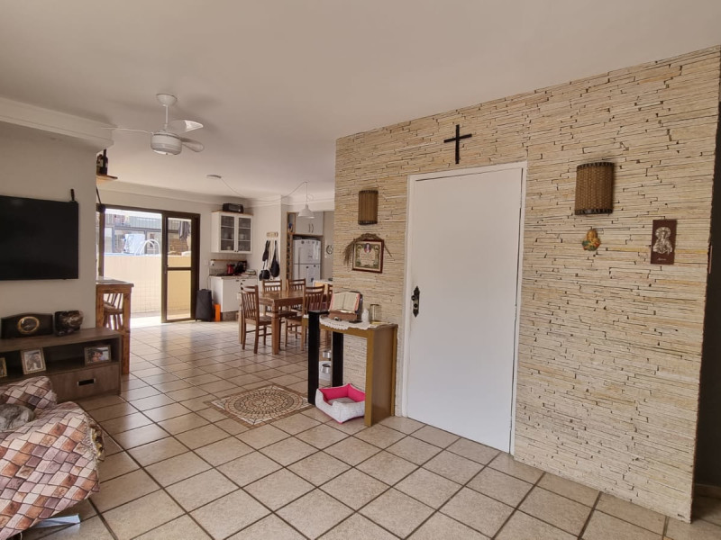 Cobertura à venda Jardim Tres Marias com 300m² e 3 quartos por R$ 950.000 - img-20230804-wa0038.jpg