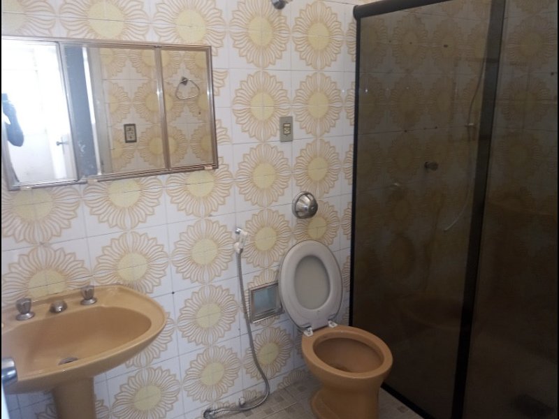 Casa à venda Setor Sul com 371m² e 4 quartos por R$ 950.000 - 968659354-72262703-d519-46df-8335-f019974c597b.jpeg