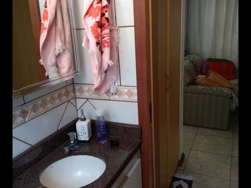 Apartamento à venda Rubem Berta com 47m² e 2 quartos por R$ 110.000 - 45257408-2.jpg