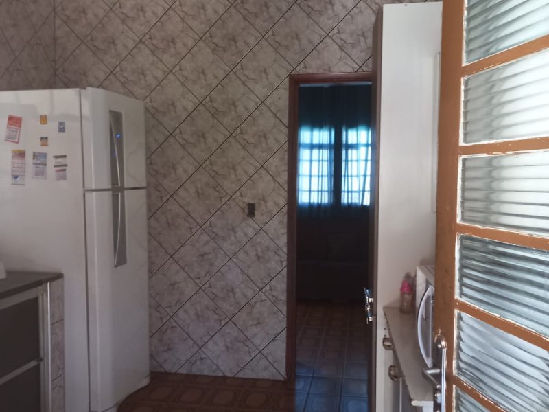 Casa à venda Jardim Maria Lúcia com 119m² e 2 quartos por R$ 180.000 - 126298801-bfbfc75d-614c-4e63-83ae-3a51a9e53b9b.jpg