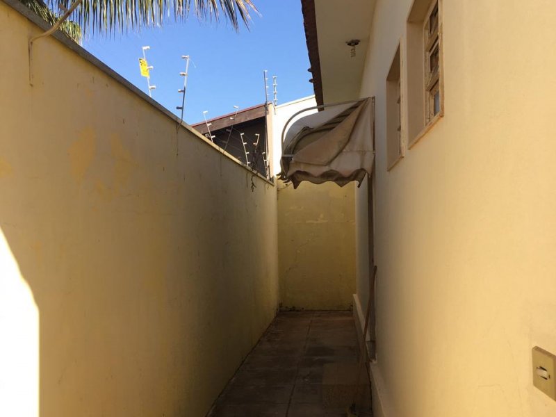 Comercial à venda Centro com 420m² e 1 quarto por R$ 480.000 - 1726236119-img-20210726-wa0044.jpg
