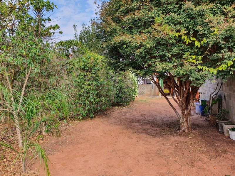 imóvel com 173m² - Vila Antartica - Botucatu