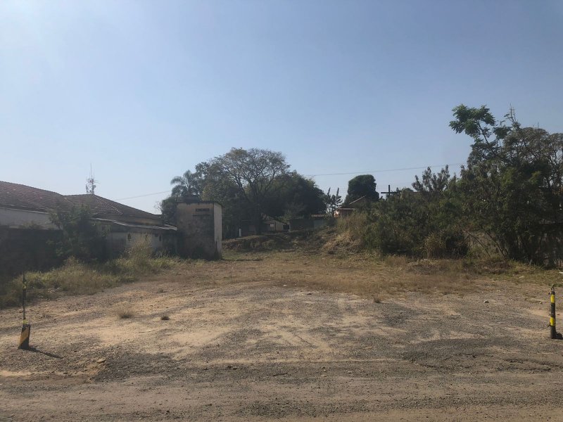 Terreno à venda Centro com 564m² e 1 quarto por R$ 260.000 - 1799600561-whatsapp-image-2021-08-19-at-11.jpeg