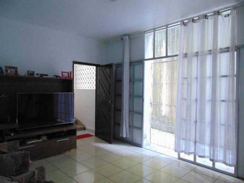 Apartamento à venda Graça com 80m² e 3 quartos por R$ 295.000 - 683246987-67b23c6d64c86b62f965d01f720adb3c.jpg