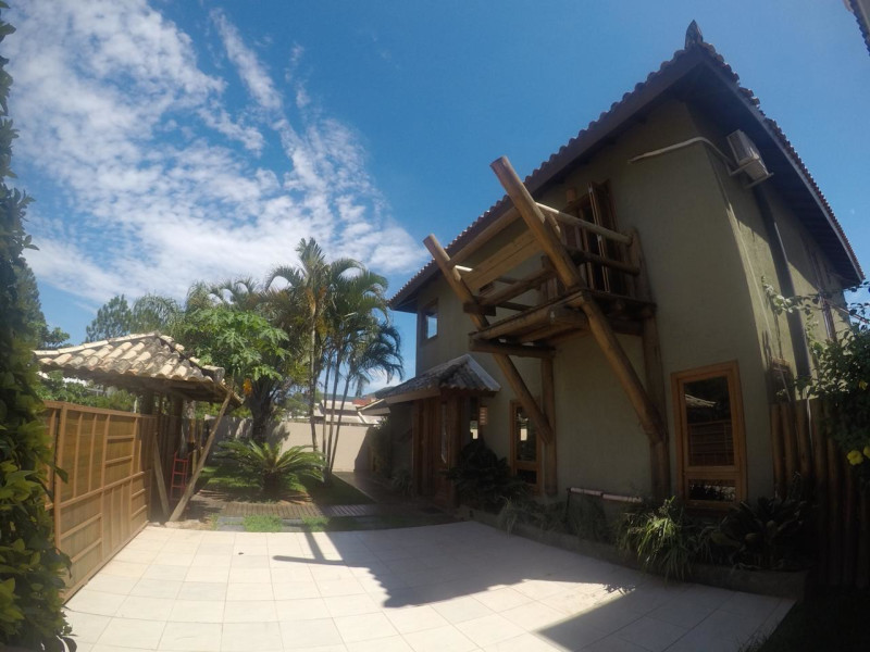 Casa de condomínio à venda Rio Tavares com 250m² e 3 quartos por R$ 1.800.000 - 65477dfd-de2a-4734-ae5b-fa561c37534c.jpeg