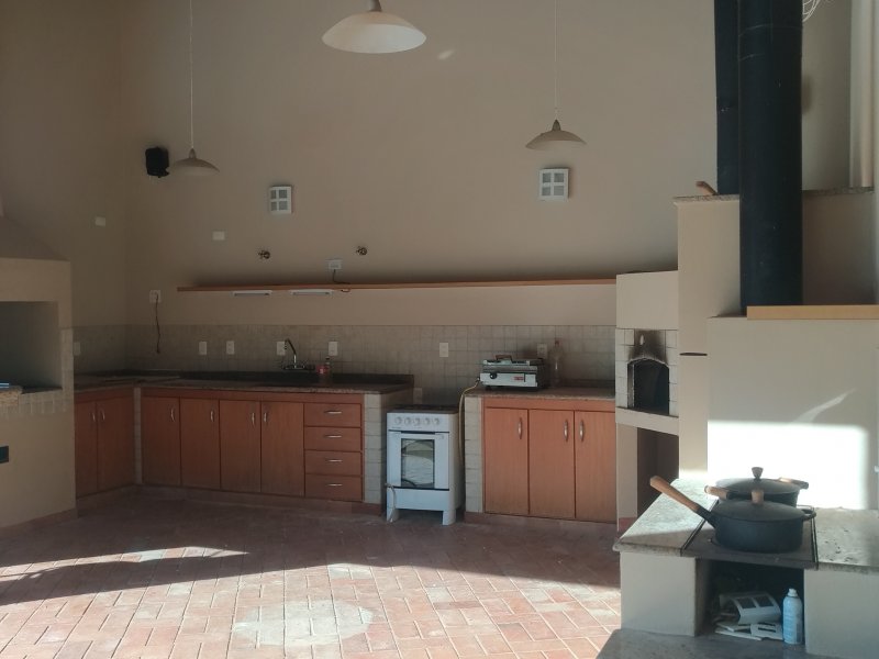 imóvel com 300m² - Condominio Jardim das Palmeiras - Bragança Paulista