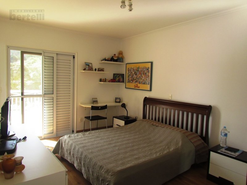 imóvel com 300m² - Condominio Jardim das Palmeiras - Bragança Paulista