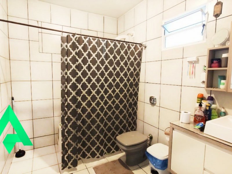 Casa à venda Bela Vista com 370m² e 4 quartos por R$ 550.000 - 1847067127-foto14.jpg