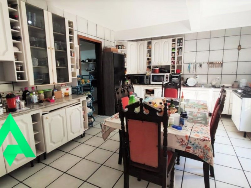 Casa à venda Bela Vista com 370m² e 4 quartos por R$ 550.000 - 740261374-foto4.jpg