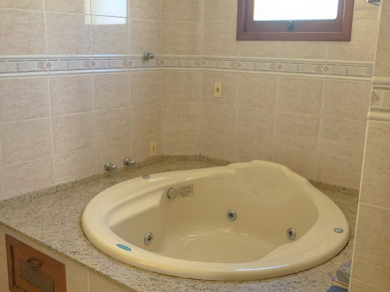 Apartamento à venda Nossa Senhora Medianeira com 225m² e 4 quartos por R$ 799.000 - 1693963206-ae74d438-27c4-431e-a09c-cde2d65f0a21.jpeg