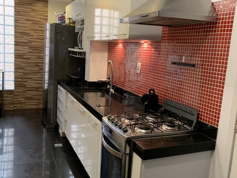 Apartamento à venda Copacabana com 68m² e 2 quartos por R$ 890.000 - 1999562854-46643bc2-c4a0-4476-b276-f587a62156d9.jpeg