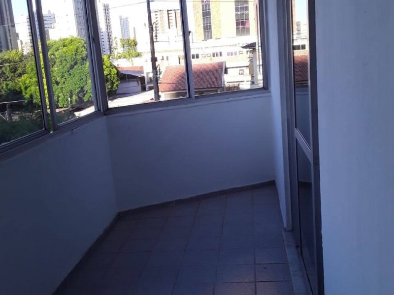 Apartamento à venda Aldeota com 145m² e 3 quartos por R$ 750.000 - 2096217598-potomac-varanda-direita.jpg
