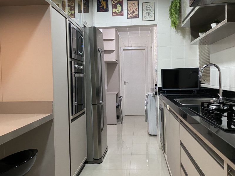 Apartamento à venda Centro com 158m² e 3 quartos por R$ 495.000 - 362852270-cozinha-7.jpg