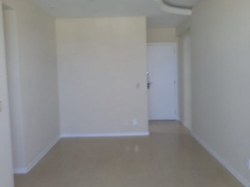 Apartamento à venda Barra da Tijuca com 82m² e 3 quartos por R$ 650.000 - 1646530104-6704b8ec-5183-4d92-b47f-f666ef3e33e5.jpeg