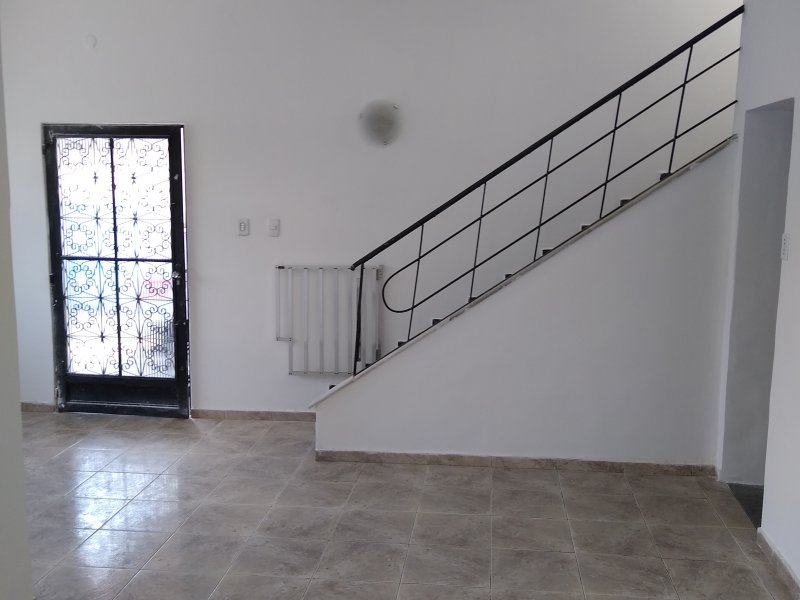 Casa à venda Essolandia com 190m² e 5 quartos por R$ 590.000 - 687334800-img-20190628-114253544.jpg