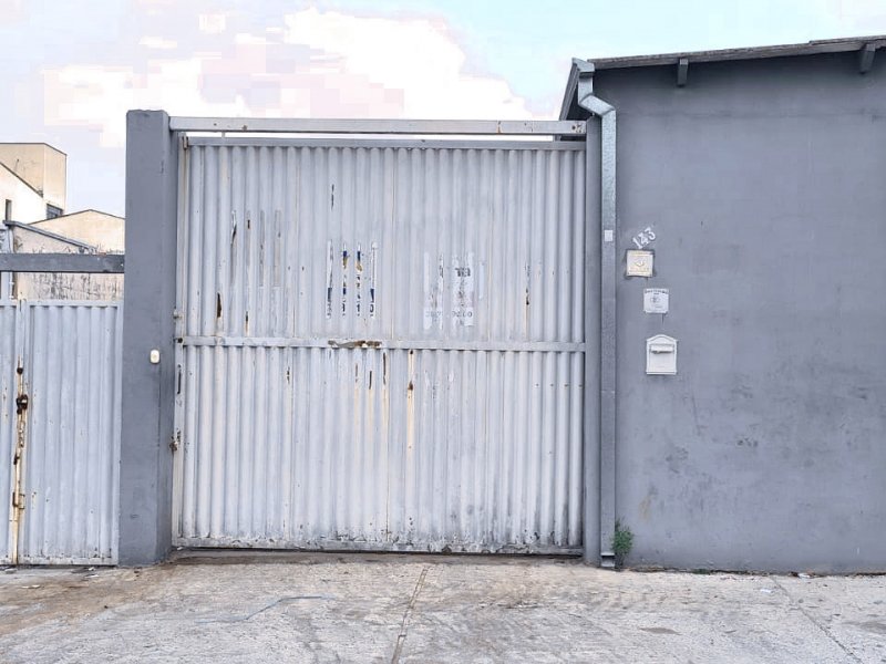 Comercial para alugar Jardim Puch com 280m² e 1 quarto por R$ 2.300 - 690401881-img-20210816-wa0023-polarr-1.jpg
