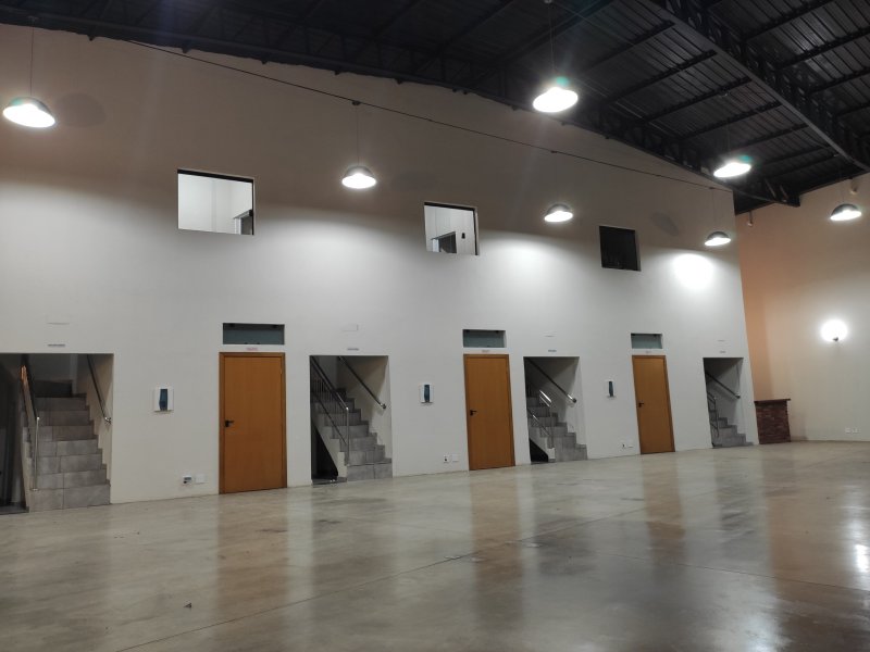Comercial para alugar Jardim Monte Rei com 350m² e 1 quarto por R$ 3.900 - 240932866-img-20210630-193449-1.jpg