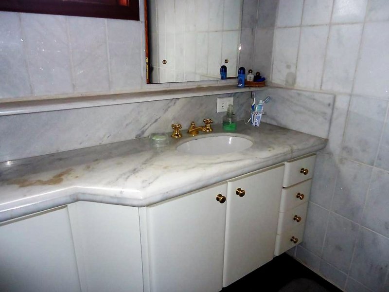 Apartamento à venda Vl. Inglesa com 180m² e 4 quartos por R$ 900.000 - 625441184-foto-banheiro.jpg