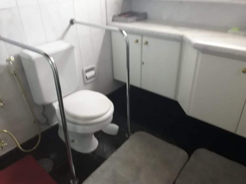 Apartamento à venda Vl. Inglesa com 180m² e 4 quartos por R$ 900.000 - 746012531-foto-banheito-adaptado.jpg