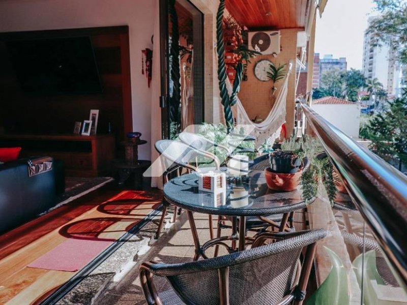 Apartamento à venda Cambuí com 270m² e 4 quartos por R$ 1.900.000 - 273425539-fa55386f6fd4ed0c555719d53d611489.jpg