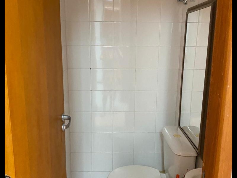 Comercial à venda Caminho das Árvores com 33m² e 1 quarto por R$ 350.000 - 23803906-banheiro.jpg