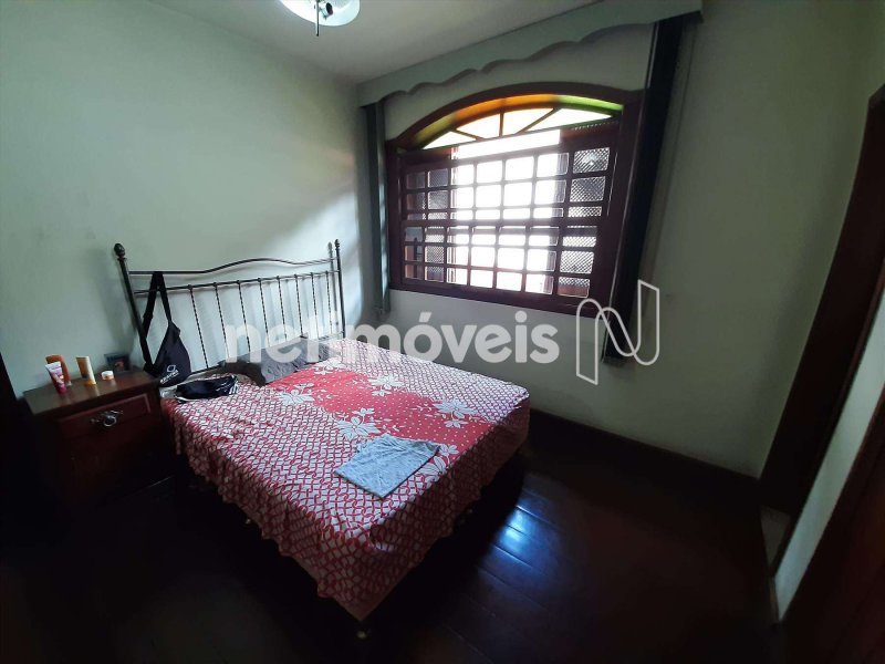 Casa à venda Joao Pinheiro com 497m² e 8 quartos por R$ 990.000 - 1083388253-c07d708e-5-f15-quarto-casal.jpg