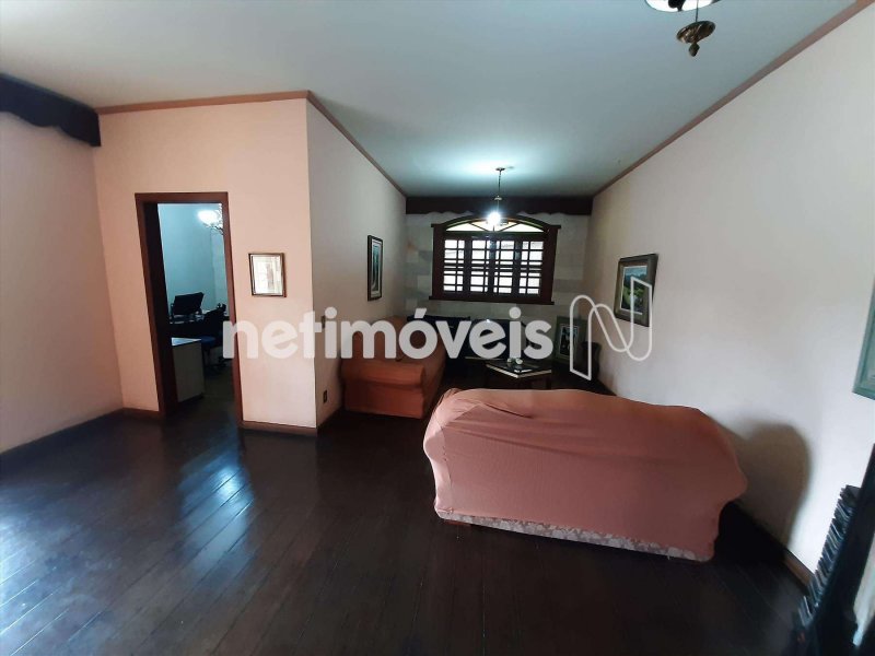 Casa à venda Joao Pinheiro com 497m² e 8 quartos por R$ 990.000 - 1484077188-49efbb7f-7-f05-sala-de-visita-outro-angulo.jpg