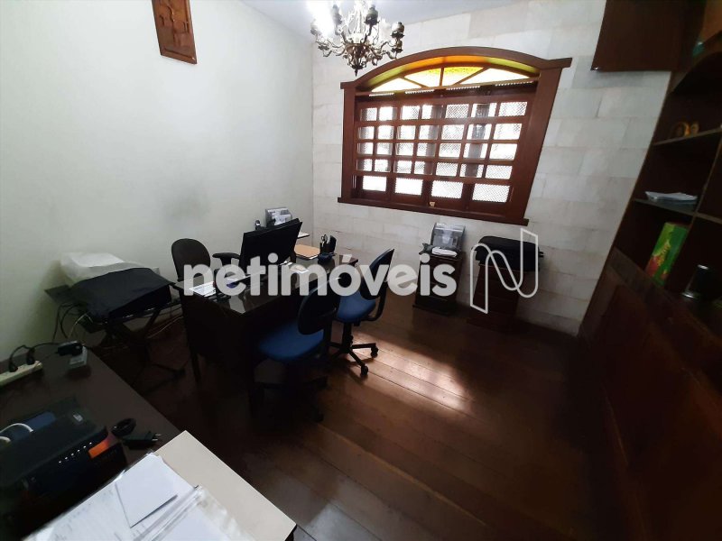 Casa à venda Joao Pinheiro com 497m² e 8 quartos por R$ 990.000 - 1738829377-6591444f-7-f06-escritorio.jpg