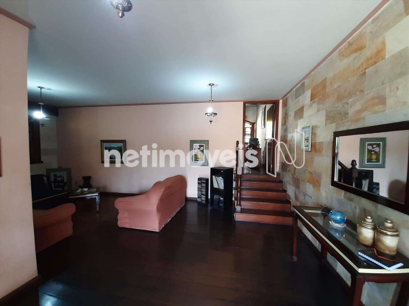 Casa à venda Joao Pinheiro com 497m² e 8 quartos por R$ 990.000 - 1890218502-7770048d-e-f04-sala-de-visita.jpg